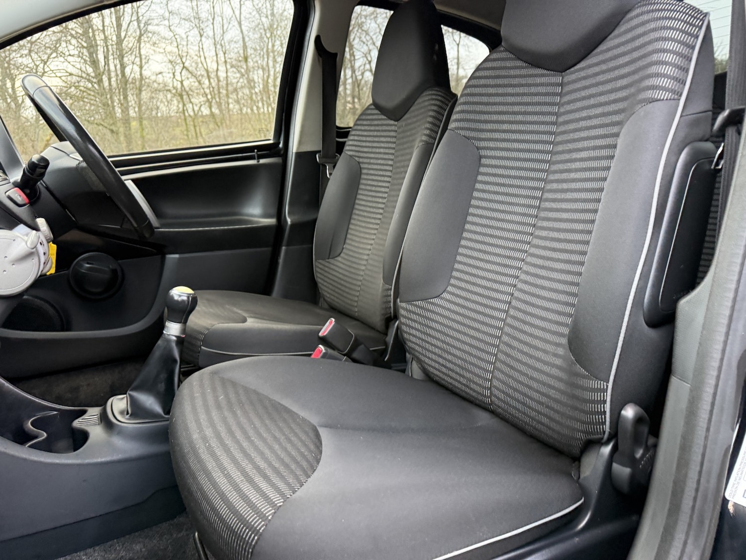 Used Peugeot 107 2014 for sale - 77801776: Photo 29