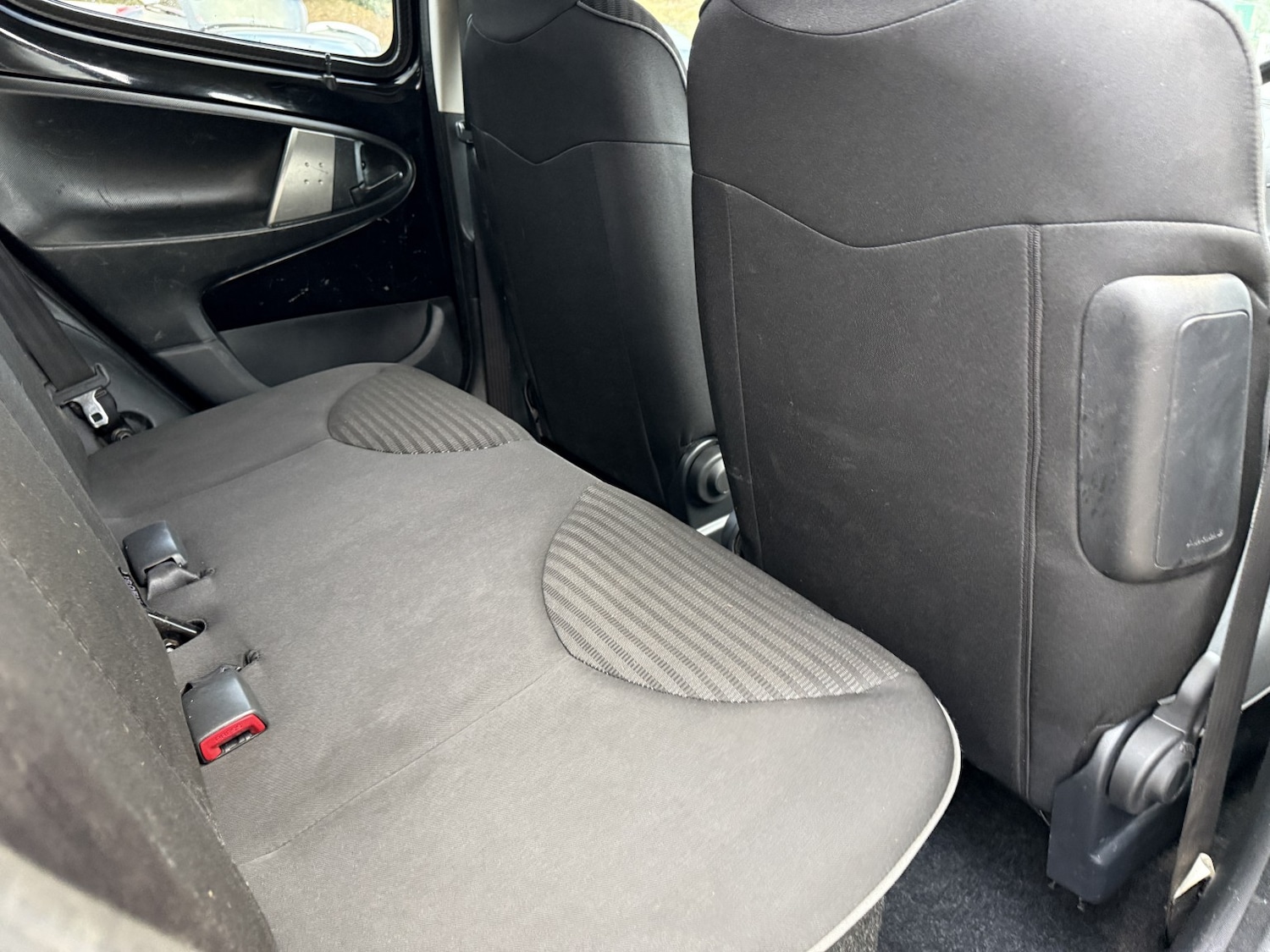 Used Peugeot 107 2014 for sale - 77801776: Photo 35