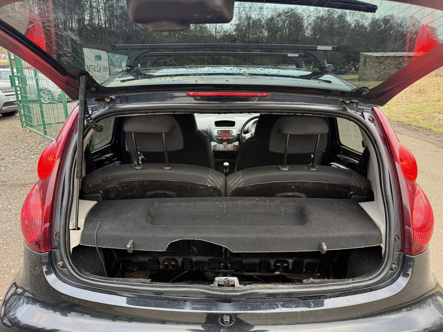 Used Peugeot 107 2014 for sale - 77801776: Photo 37