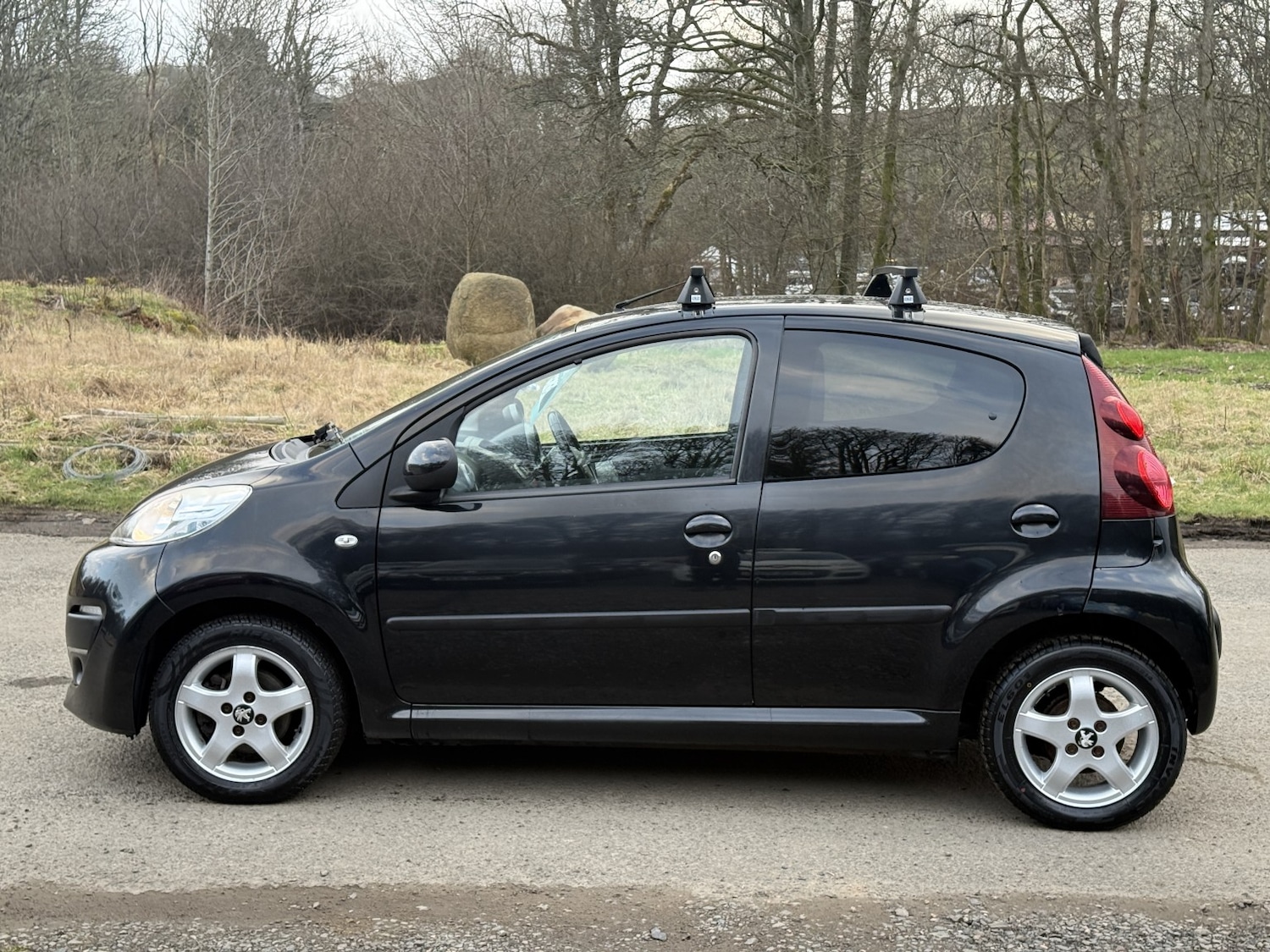 Used Peugeot 107 2014 for sale - 77801776: Photo 9