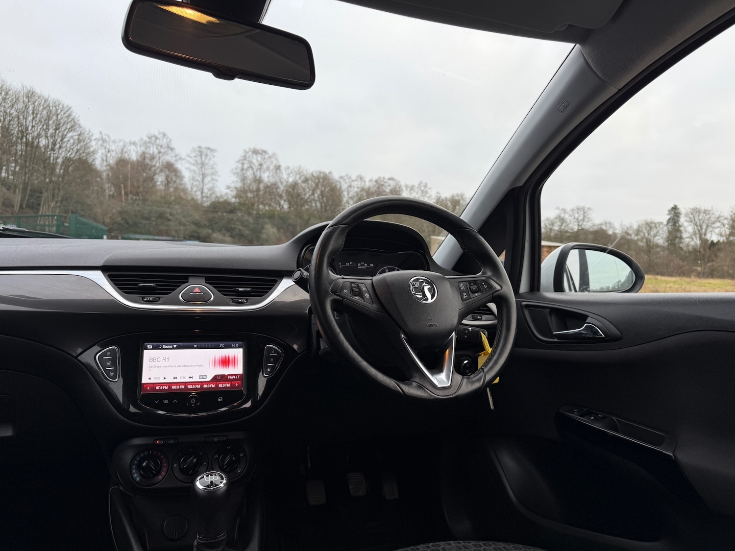 Used Vauxhall Corsa 2015 for sale - 77058733: Photo 15
