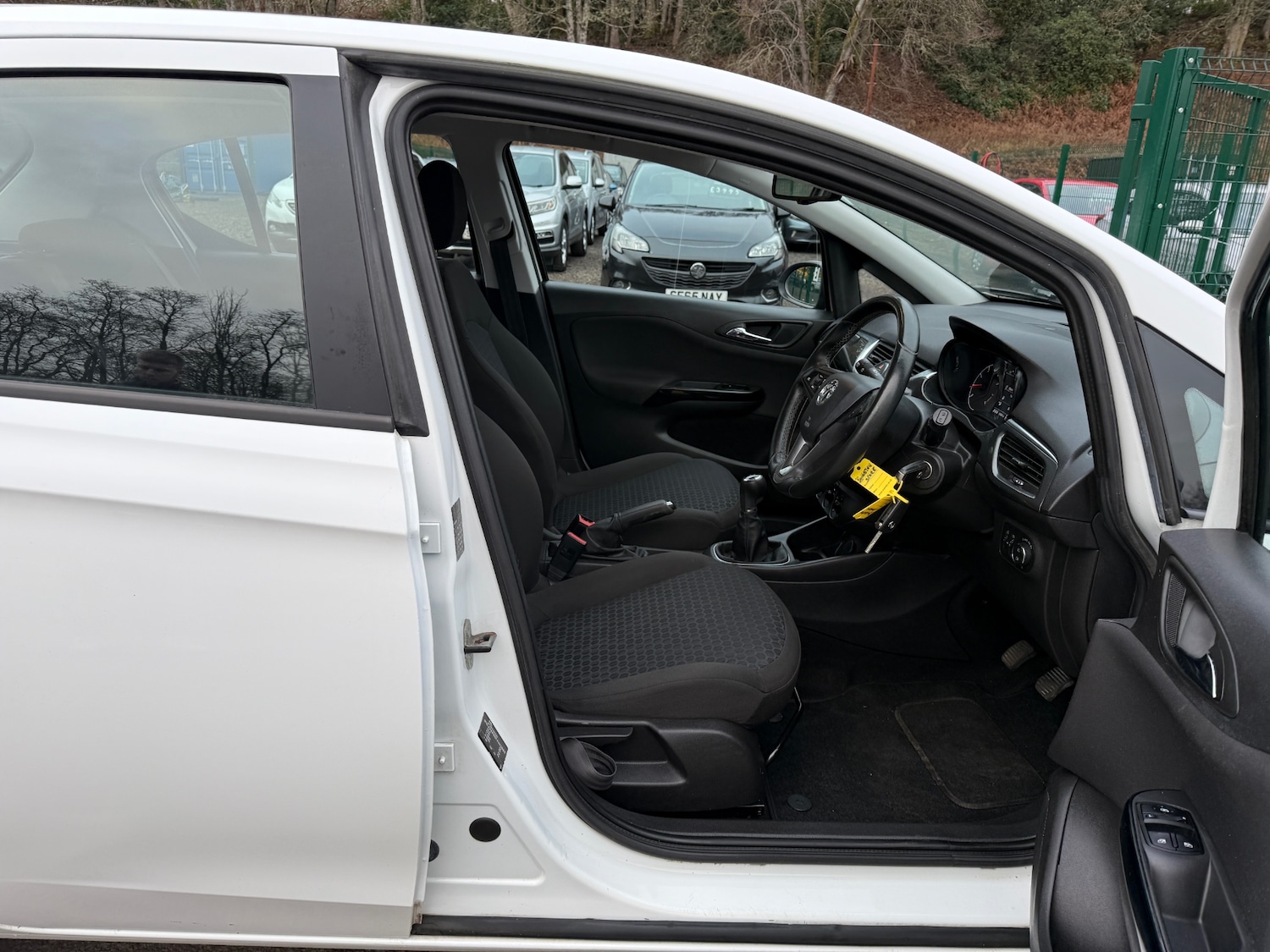 Used Vauxhall Corsa 2015 for sale - 77058733: Photo 16