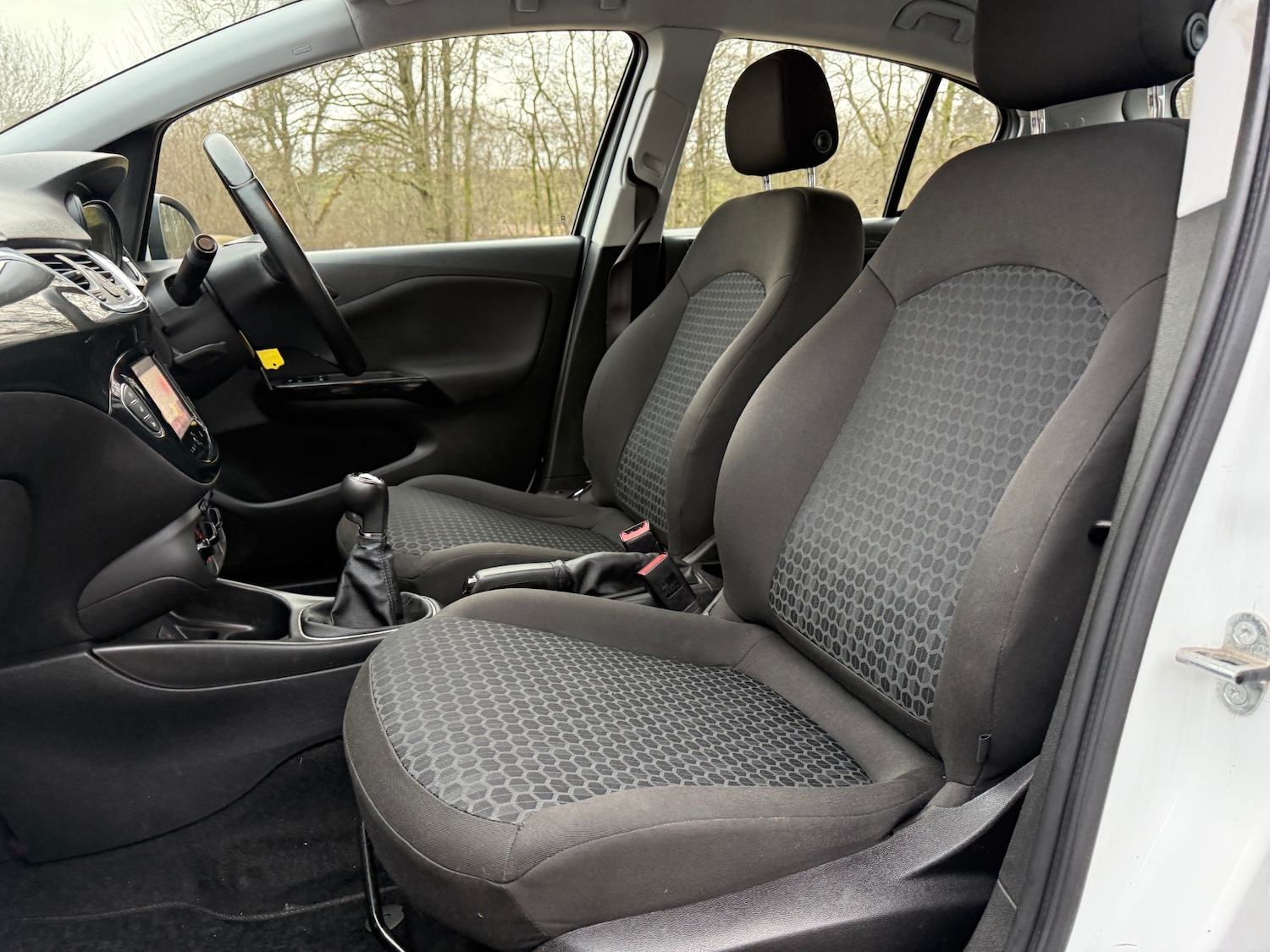 Used Vauxhall Corsa 2015 for sale - 77058733: Photo 23