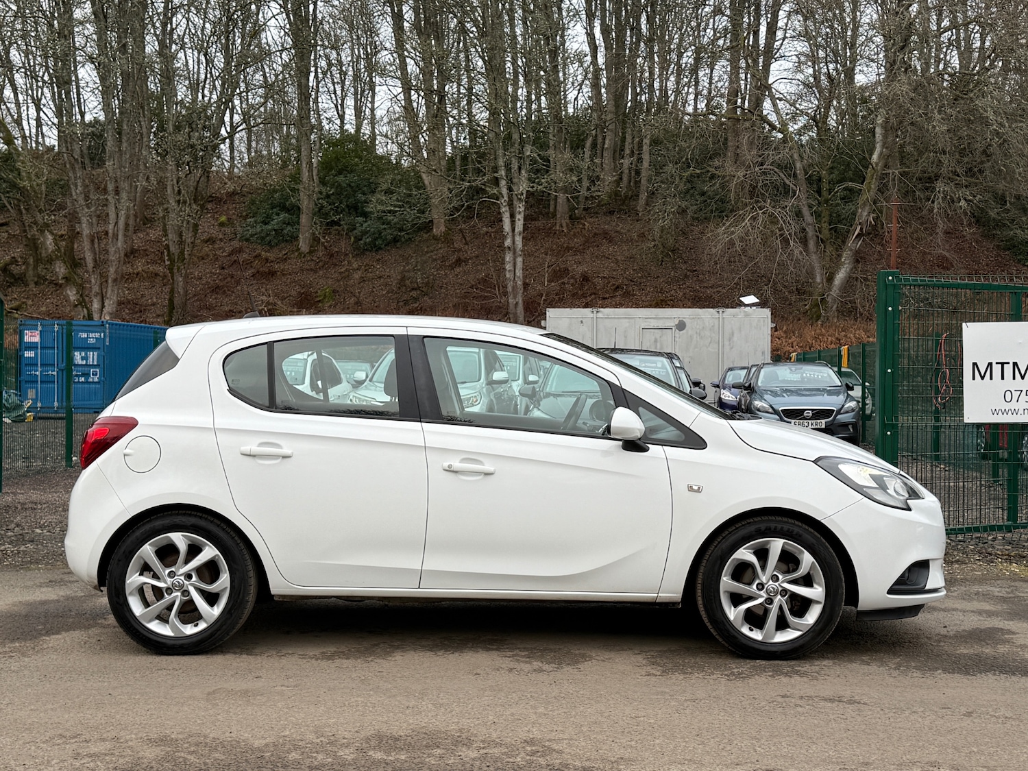 Used Vauxhall Corsa 2015 for sale - 77058733: Photo 4