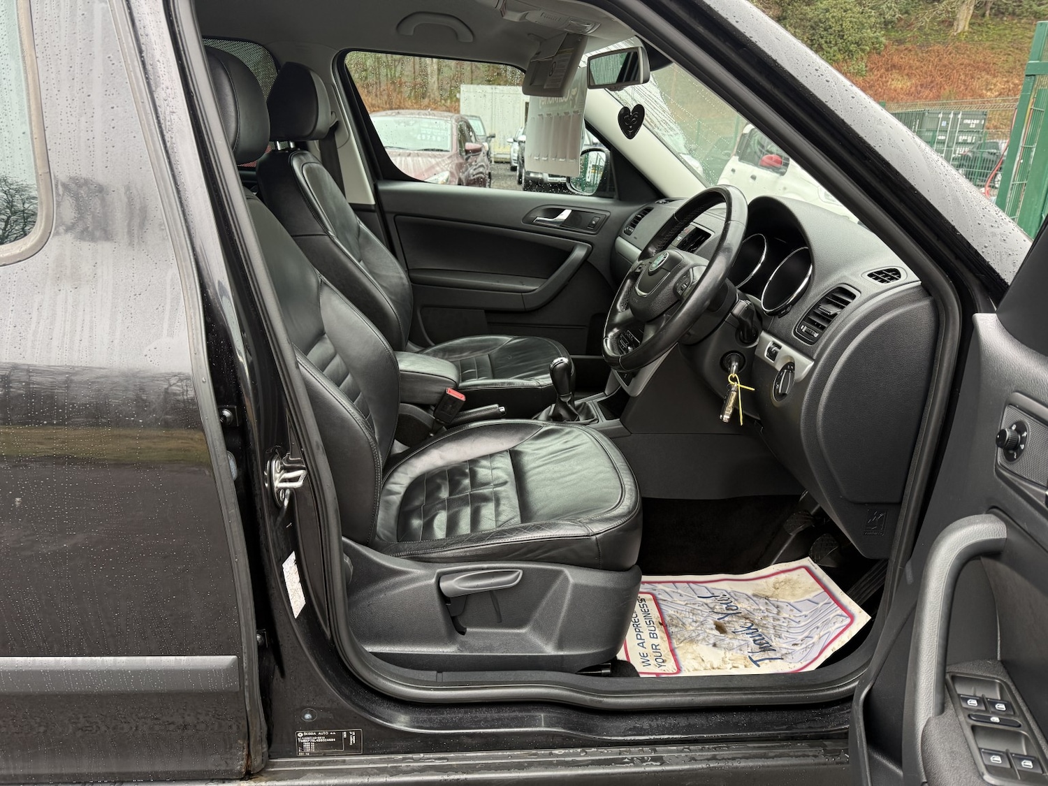 Used Skoda Yeti 2010 for sale - 77801770: Photo 18