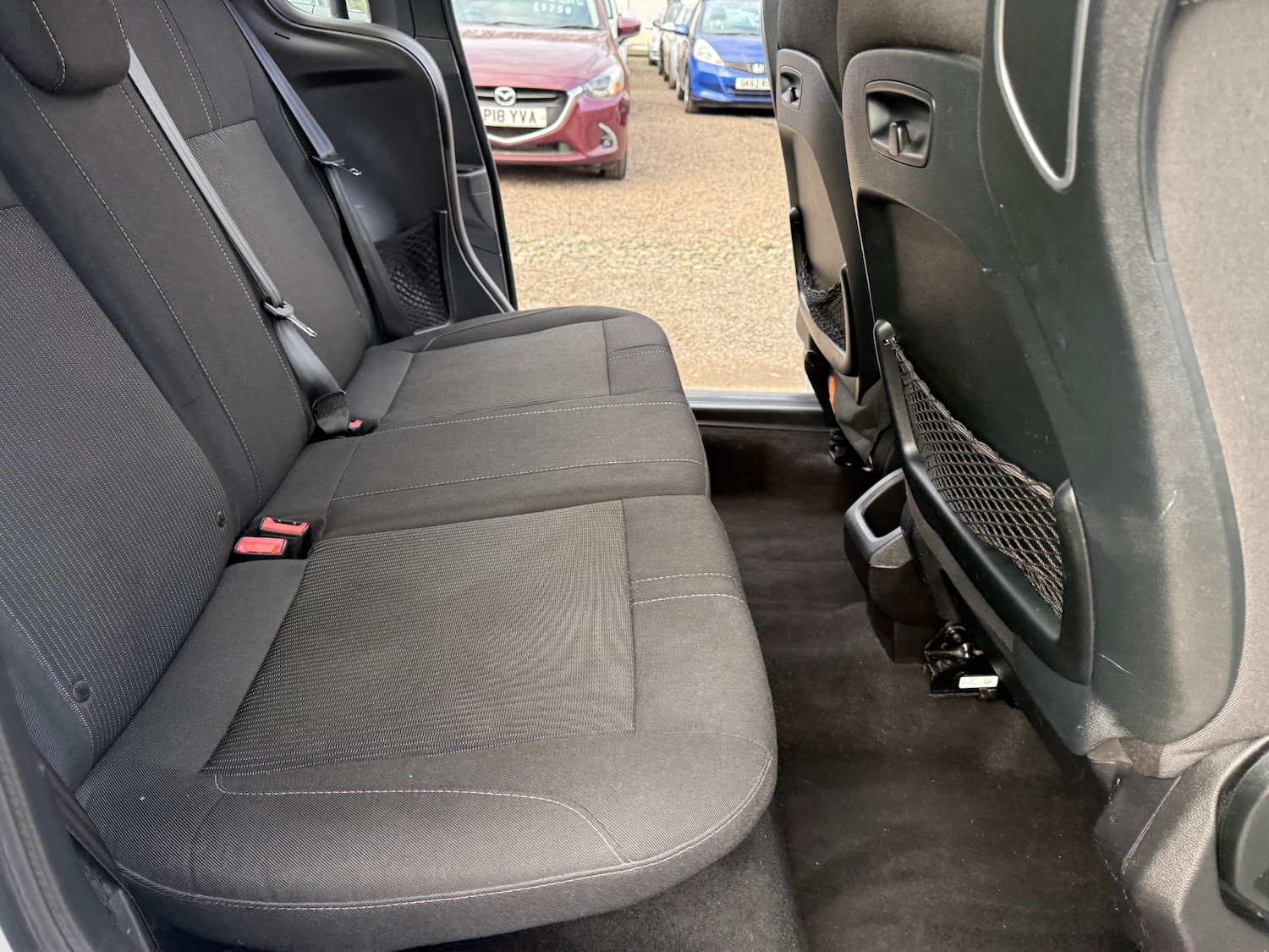 Used Ford B-MAX 2015 for sale - 77799734: Photo 42