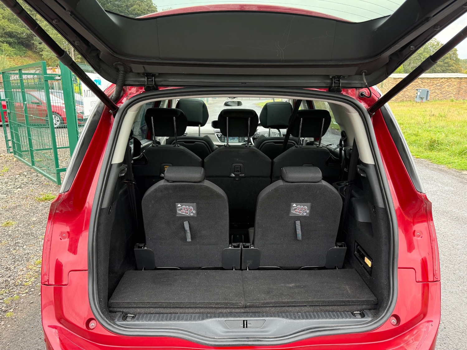 Used Citroen C4 Grand Picasso 2014 for sale - 76120396: Photo 26