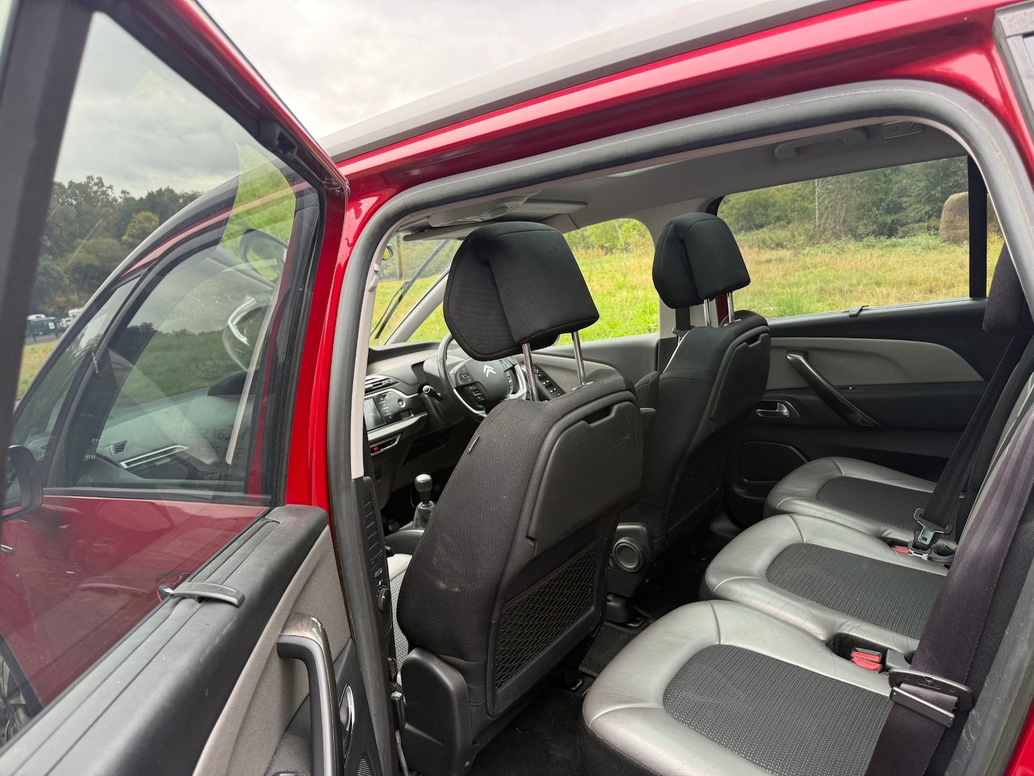 Used Citroen C4 Grand Picasso 2014 for sale - 76120396: Photo 30