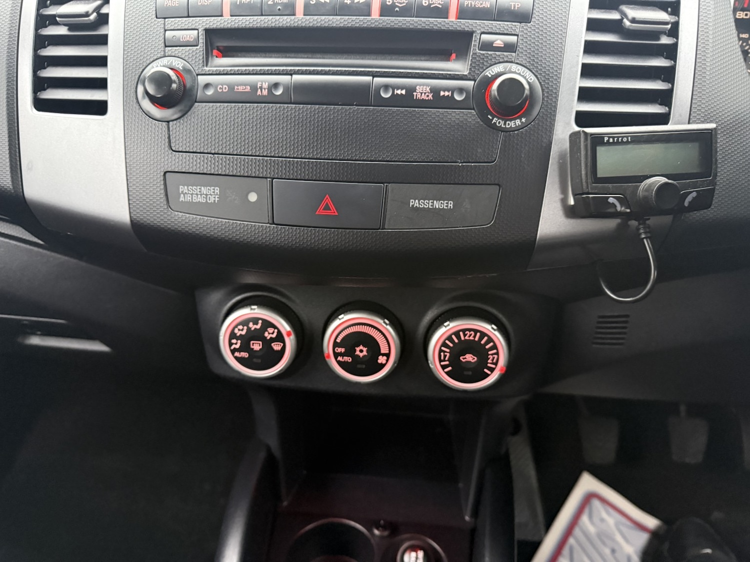 Used Mitsubishi Outlander 2009 for sale - 77801778: Photo 24