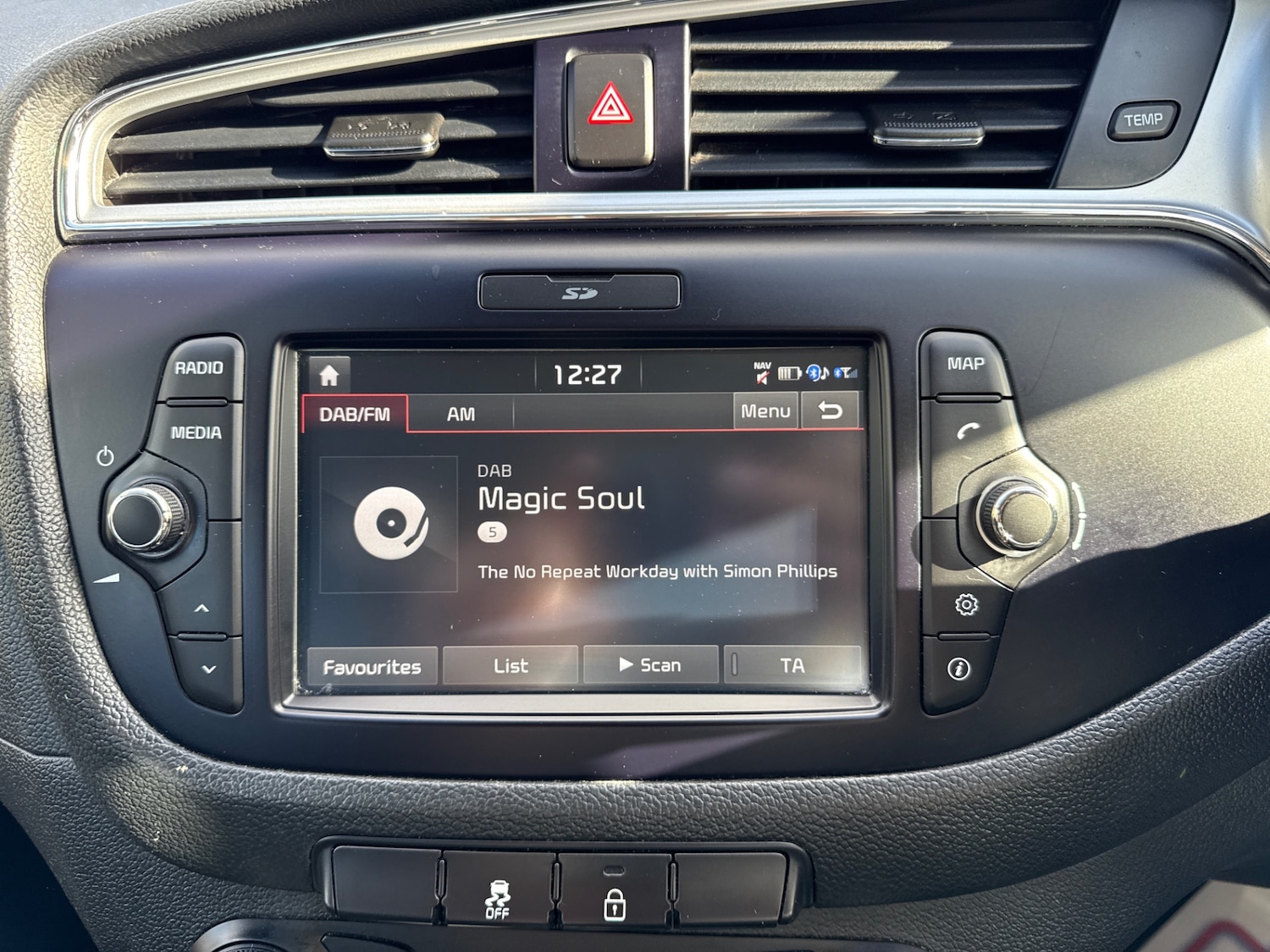 Used Kia Ceed 2018 for sale - 77730529: Photo 24