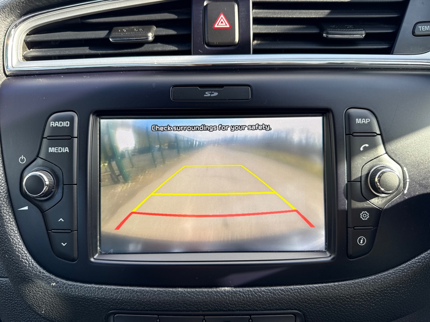 Used Kia Ceed 2018 for sale - 77730529: Photo 25