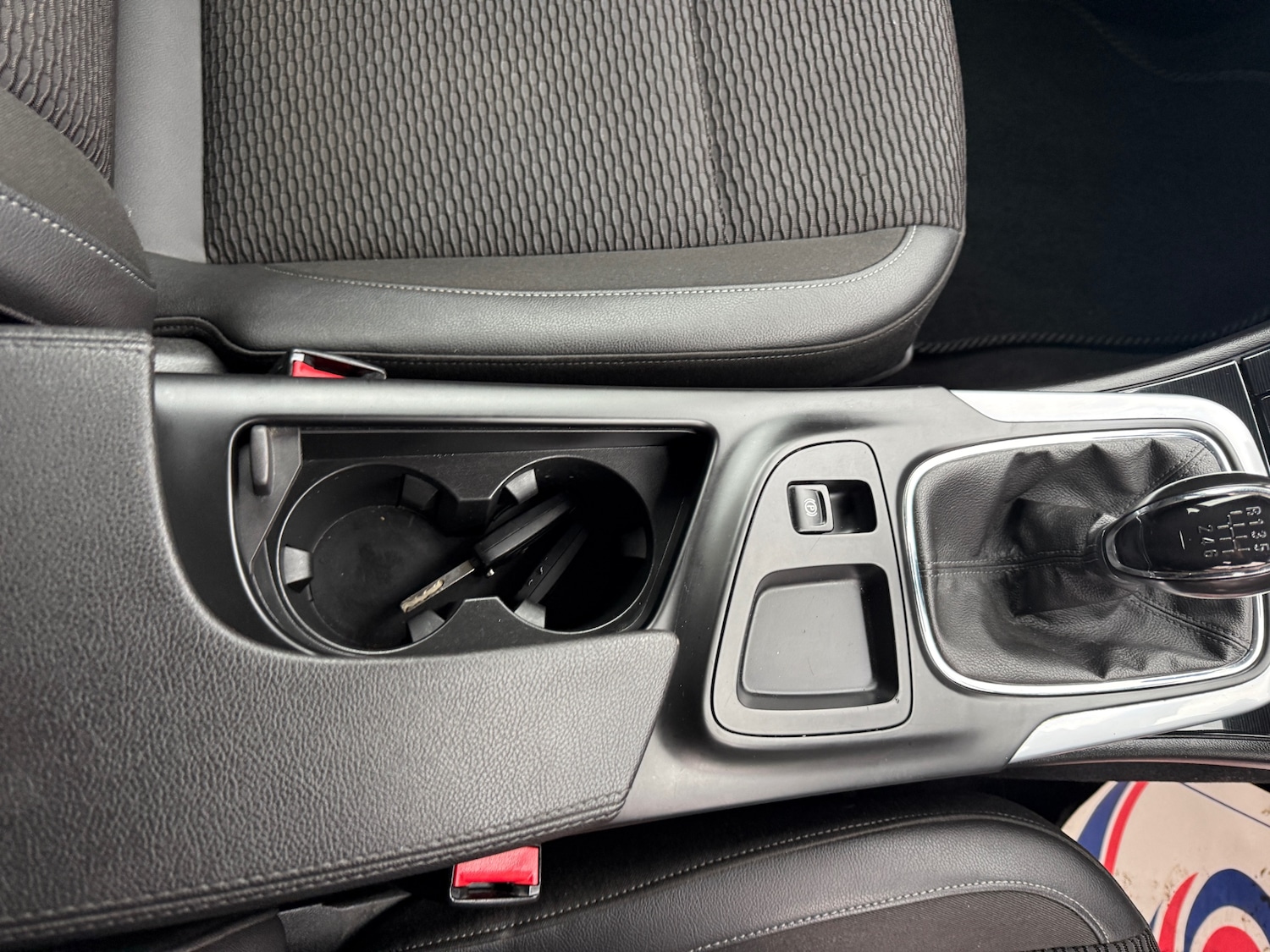 Used Vauxhall Insignia 2015 for sale - 77324741: Photo 28