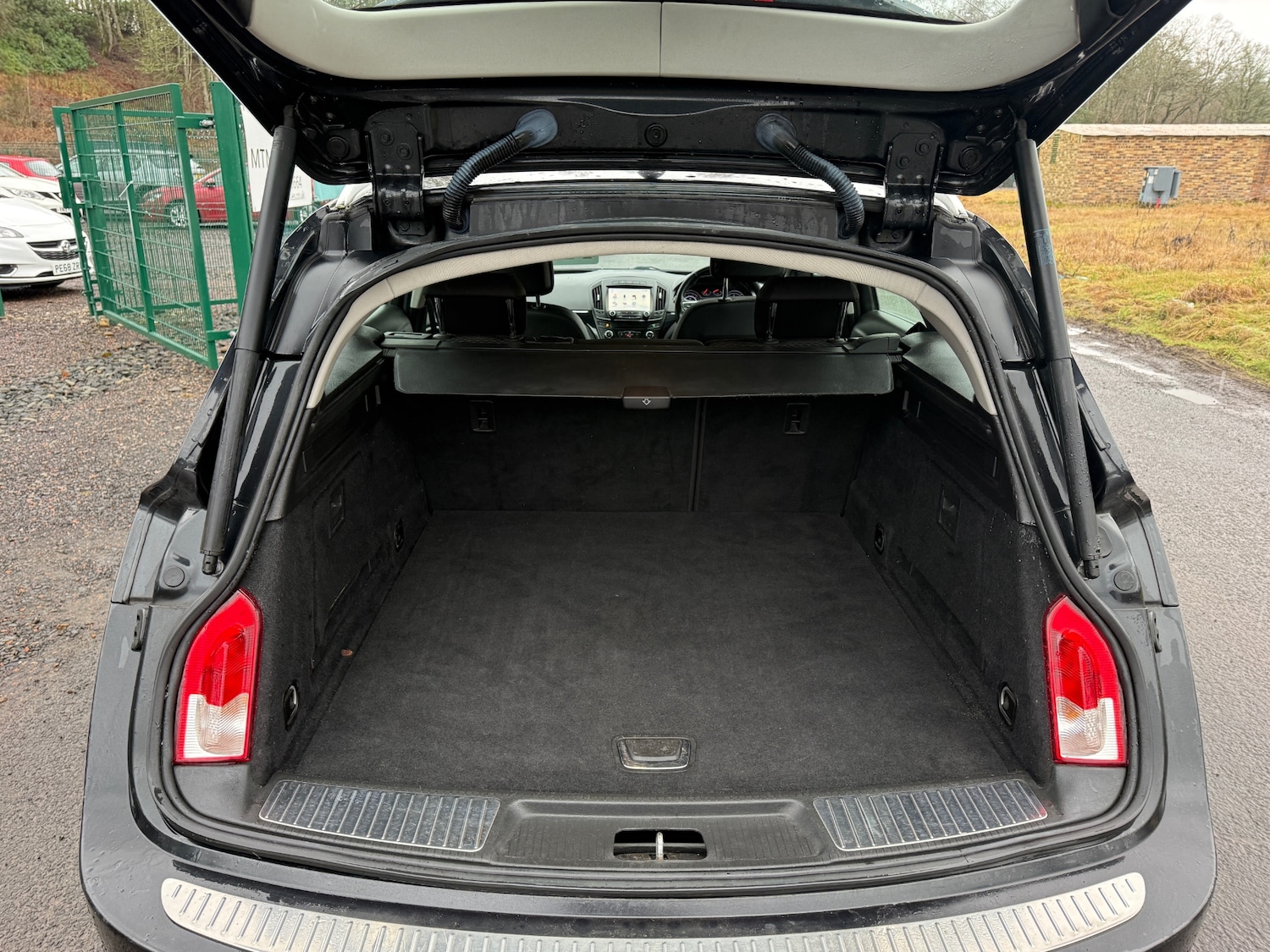 Used Vauxhall Insignia 2015 for sale - 77324741: Photo 38