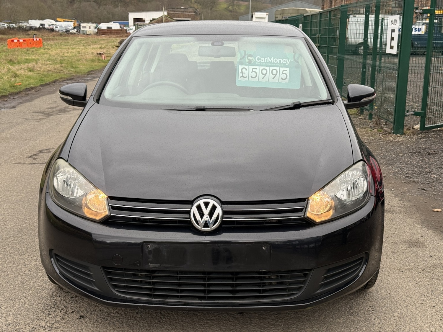 Used Volkswagen Golf 2010 for sale - 77921251: Photo 2