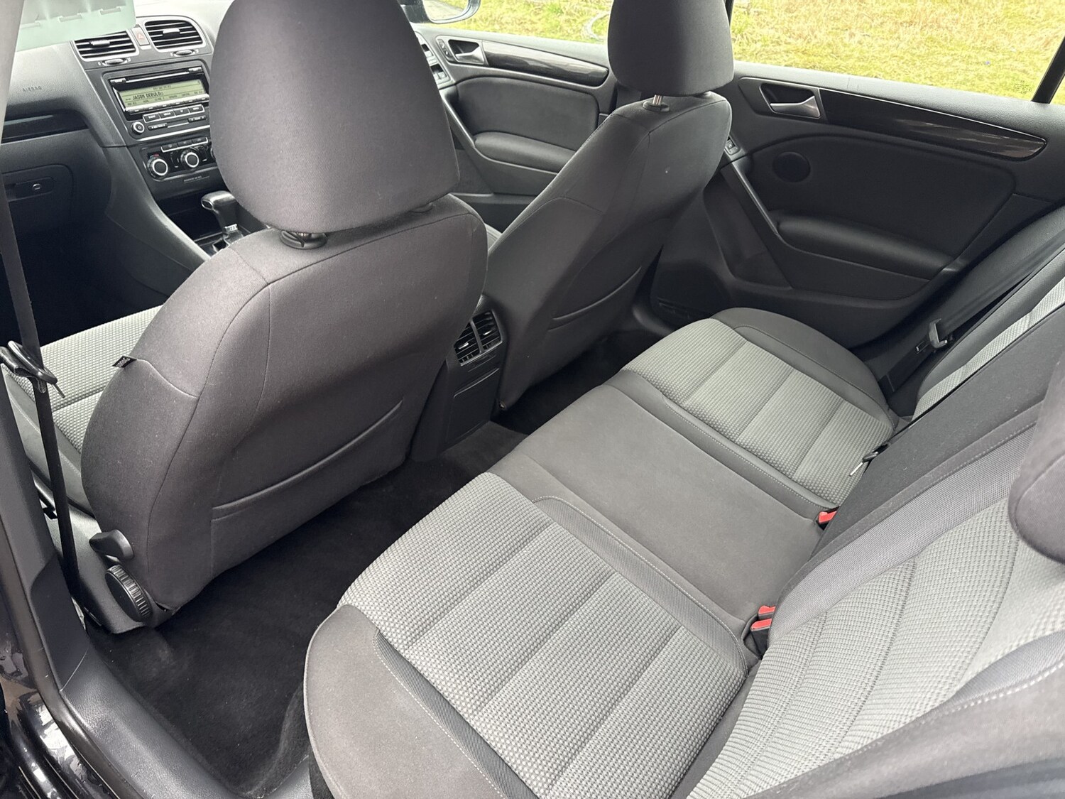 Used Volkswagen Golf 2010 for sale - 77921251: Photo 32