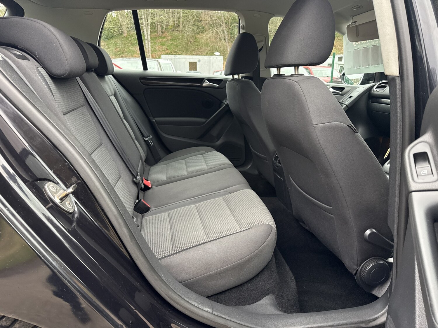 Used Volkswagen Golf 2010 for sale - 77921251: Photo 33