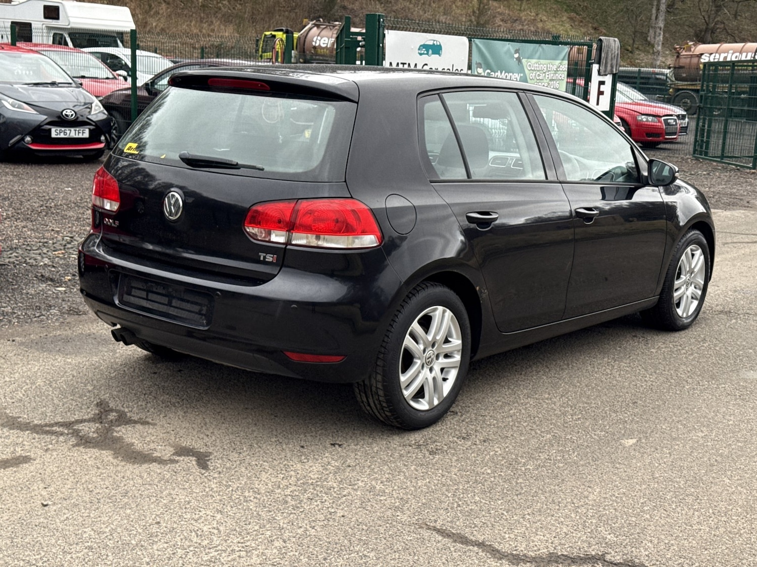 Used Volkswagen Golf 2010 for sale - 77921251: Photo 7