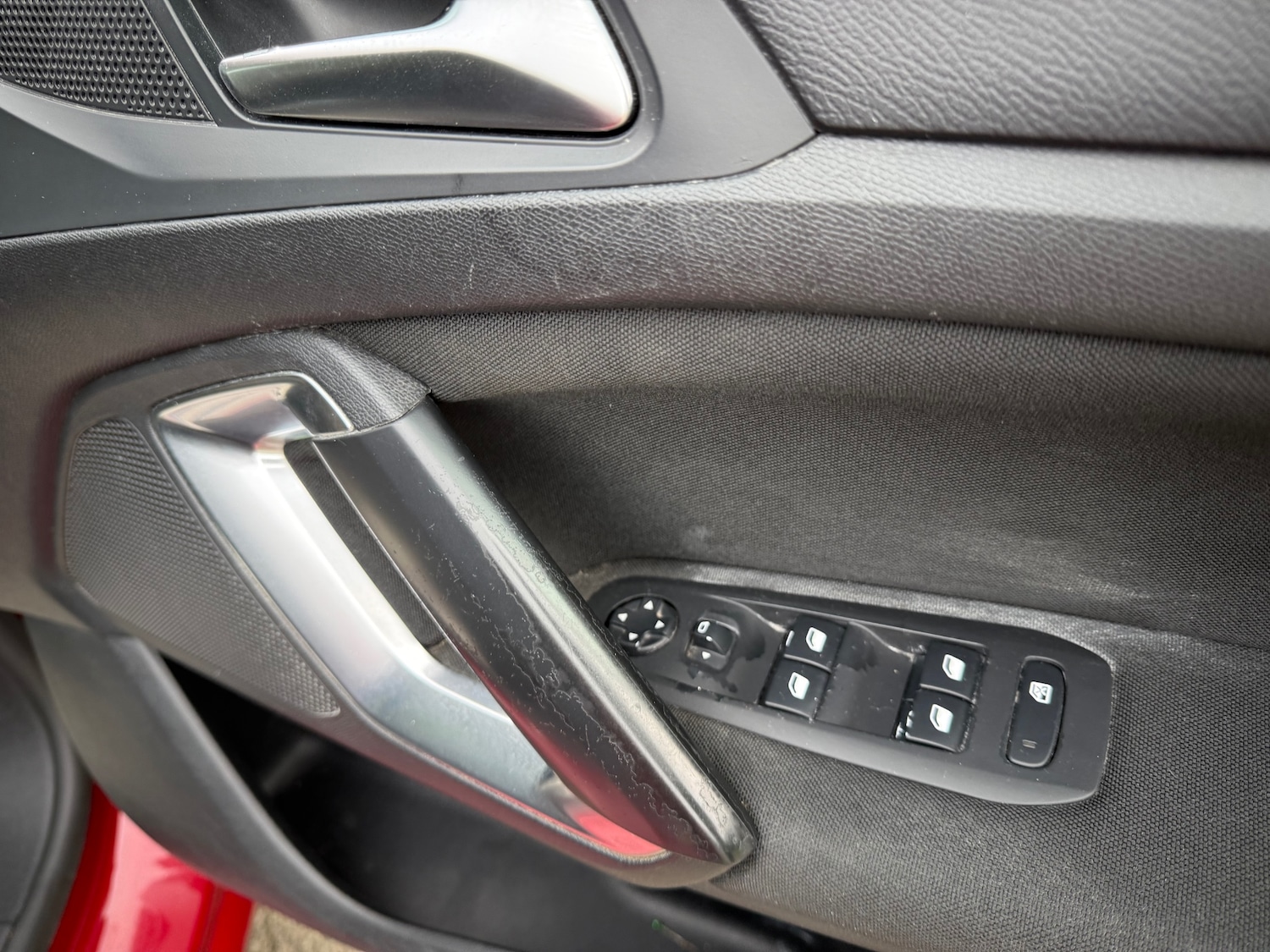 Used Peugeot 308 2015 for sale - 76104033: Photo 20
