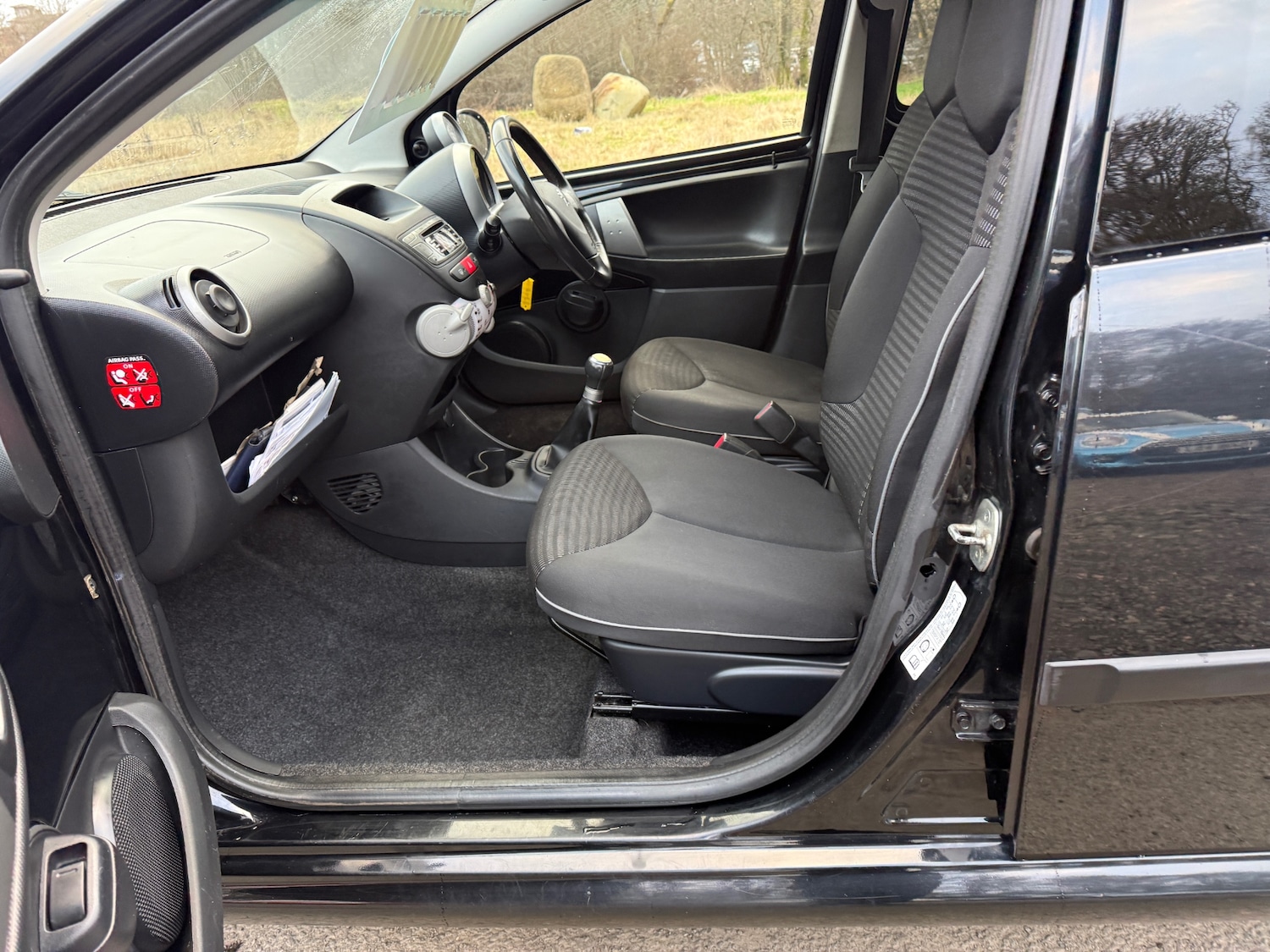 Used Peugeot 107 2014 for sale - 77796922: Photo 28