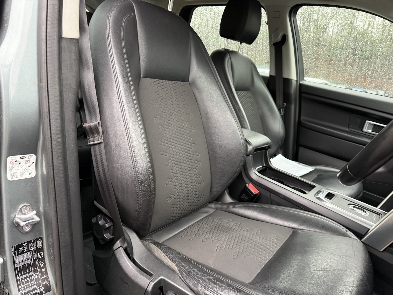 Used Land Rover Discovery Sport 2017 for sale - 77801803: Photo 20