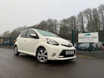 Used Toyota AYGO 2012 for sale - 76765075: Photo