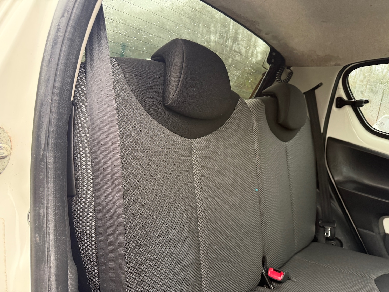 Used Toyota AYGO 2012 for sale - 76765075: Photo 21