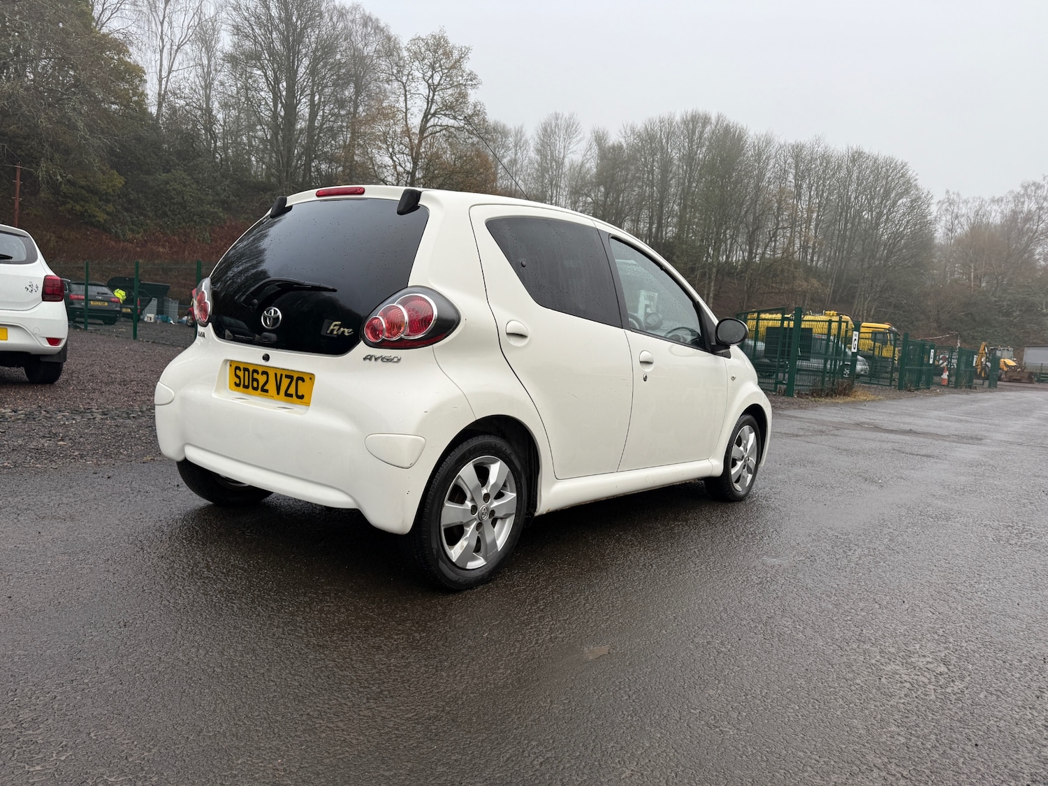 Used Toyota AYGO 2012 for sale - 76765075: Photo 5