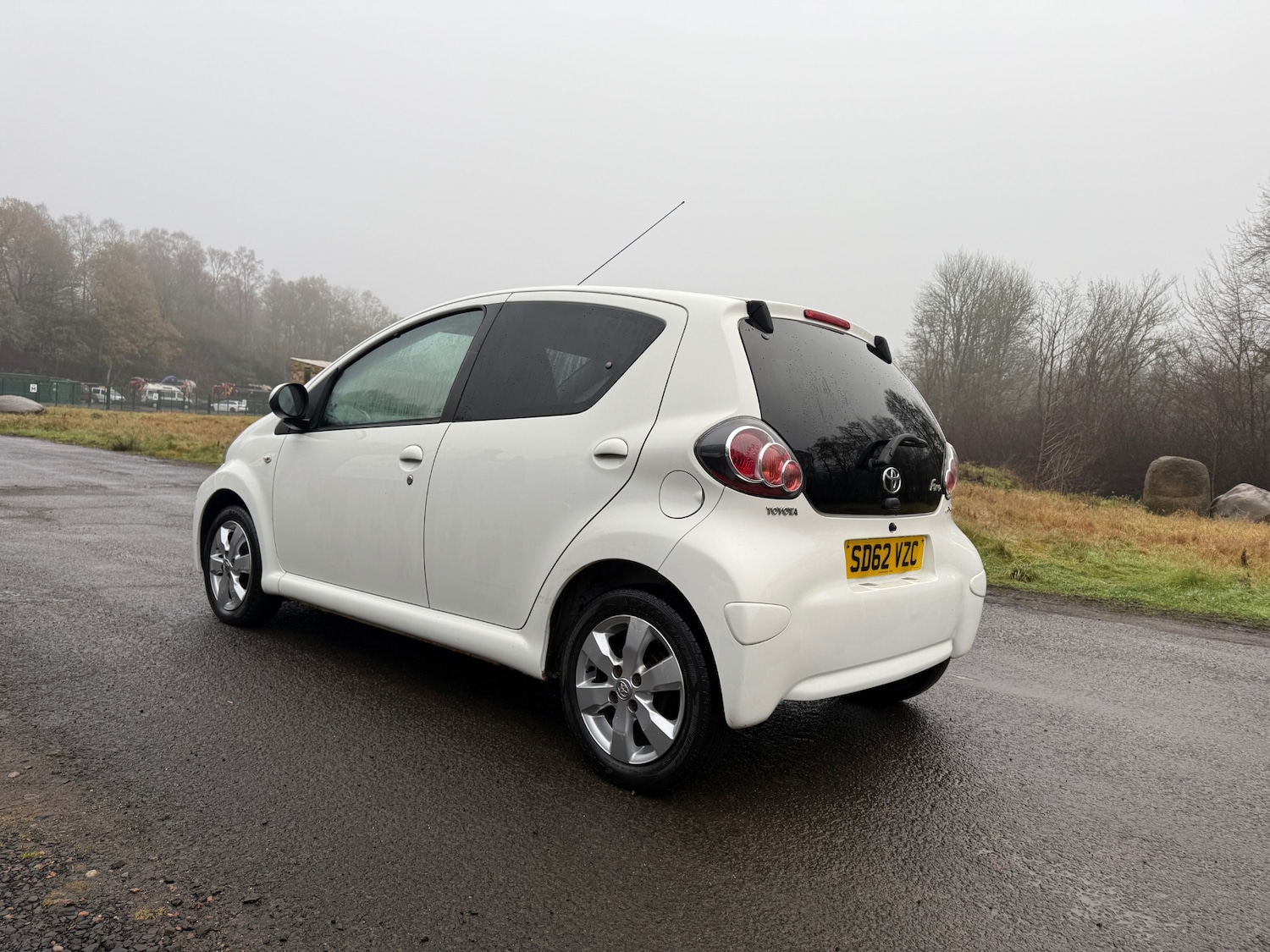 Used Toyota AYGO 2012 for sale - 76765075: Photo 7