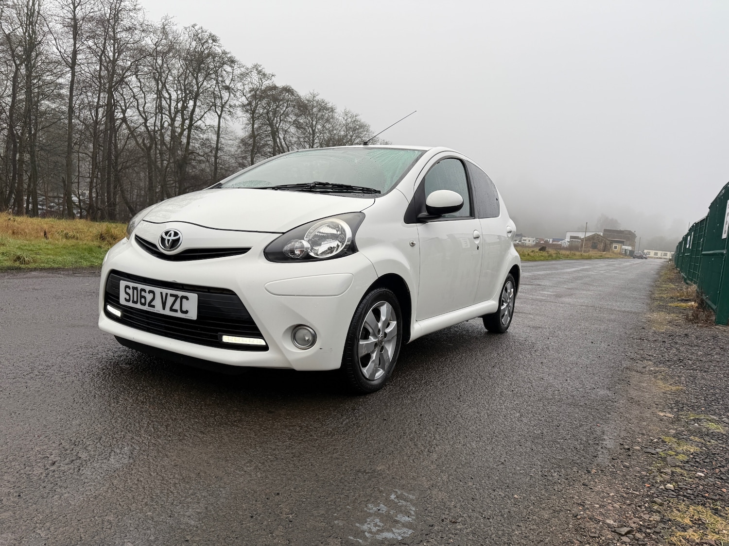 Used Toyota AYGO 2012 for sale - 76765075: Photo 9