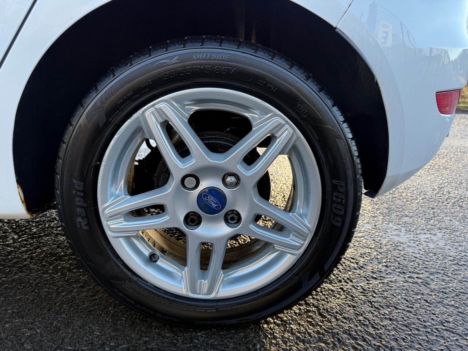 Used Ford Fiesta 2012 for sale - 77187090: Photo 12