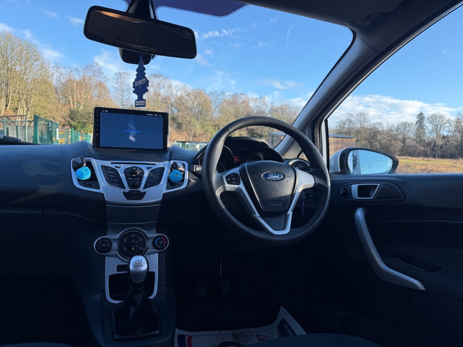 Used Ford Fiesta 2012 for sale - 77187090: Photo 16