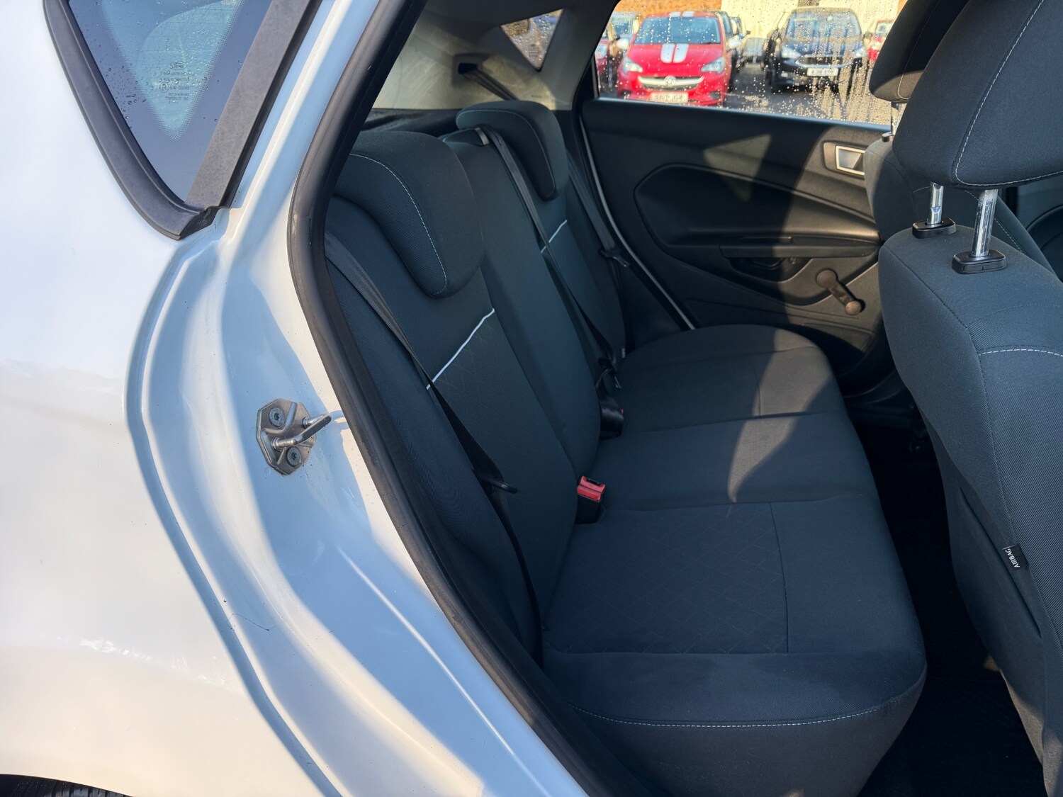 Used Ford Fiesta 2012 for sale - 77187090: Photo 36