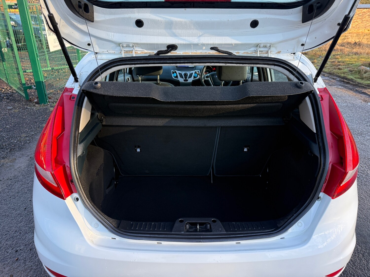 Used Ford Fiesta 2012 for sale - 77187090: Photo 37