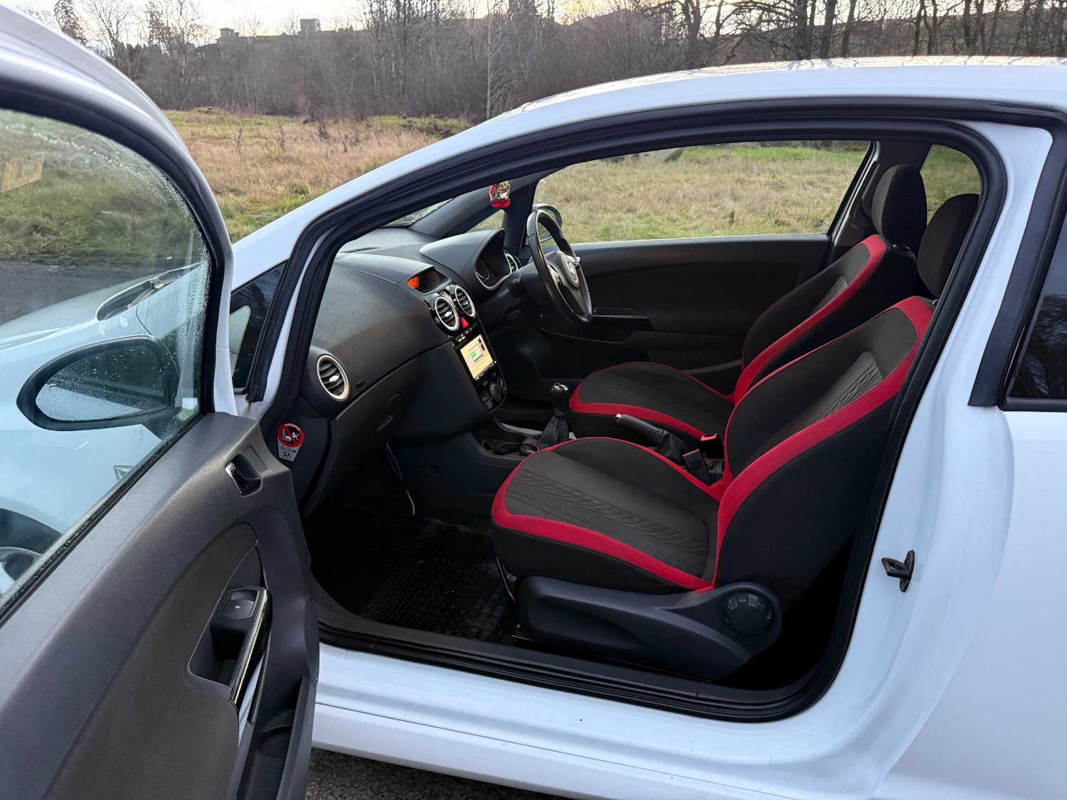 Used Vauxhall Corsa 2015 for sale - 76908133: Photo 26