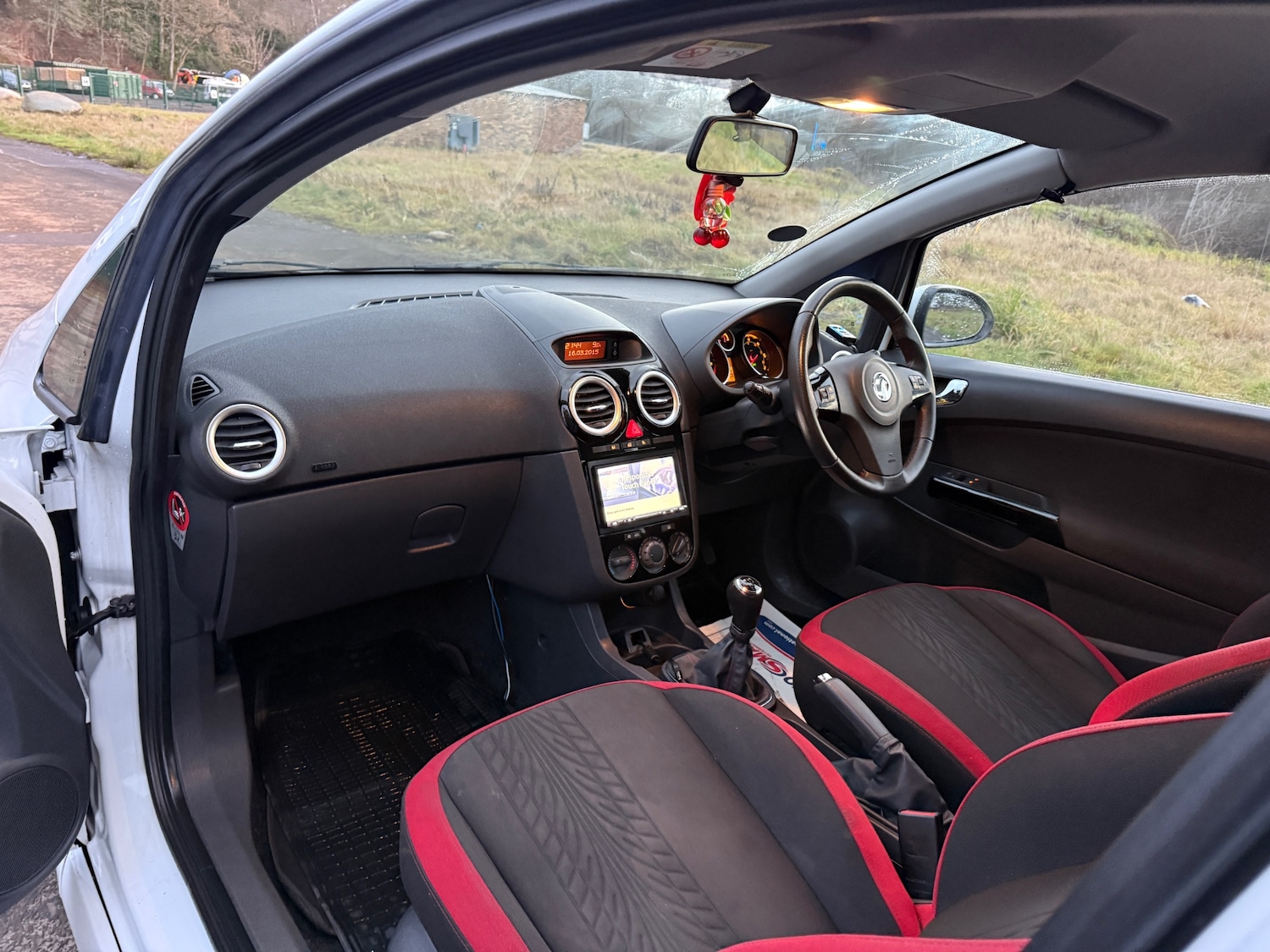 Used Vauxhall Corsa 2015 for sale - 76908133: Photo 28