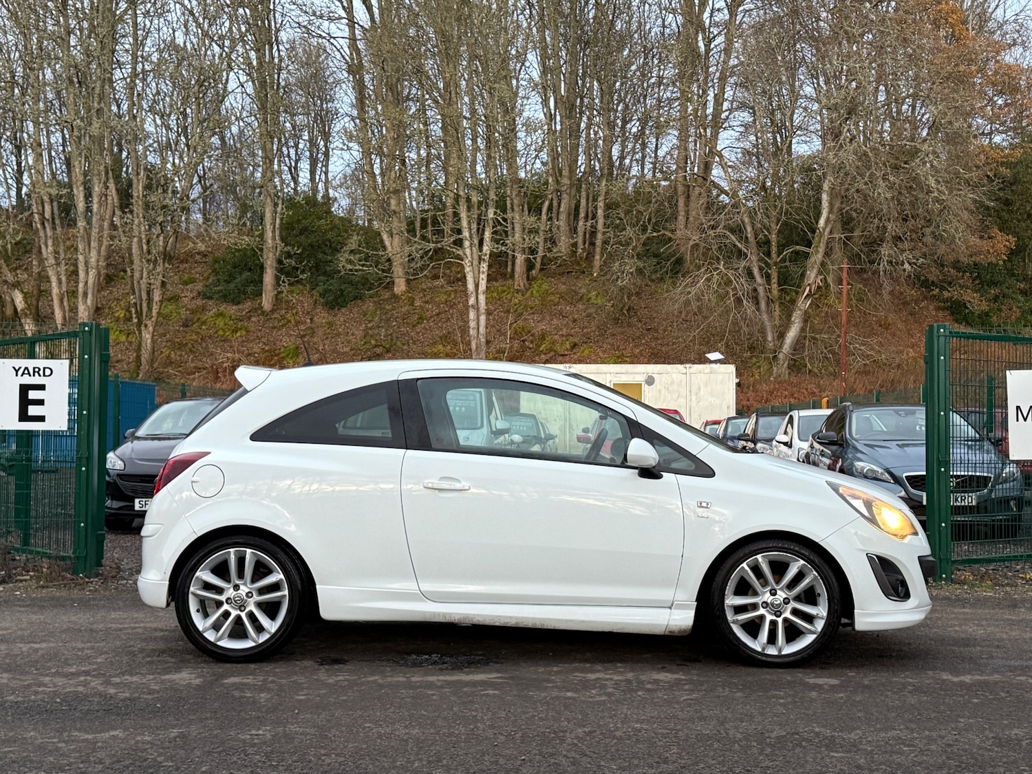 Used Vauxhall Corsa 2015 for sale - 76908133: Photo 4