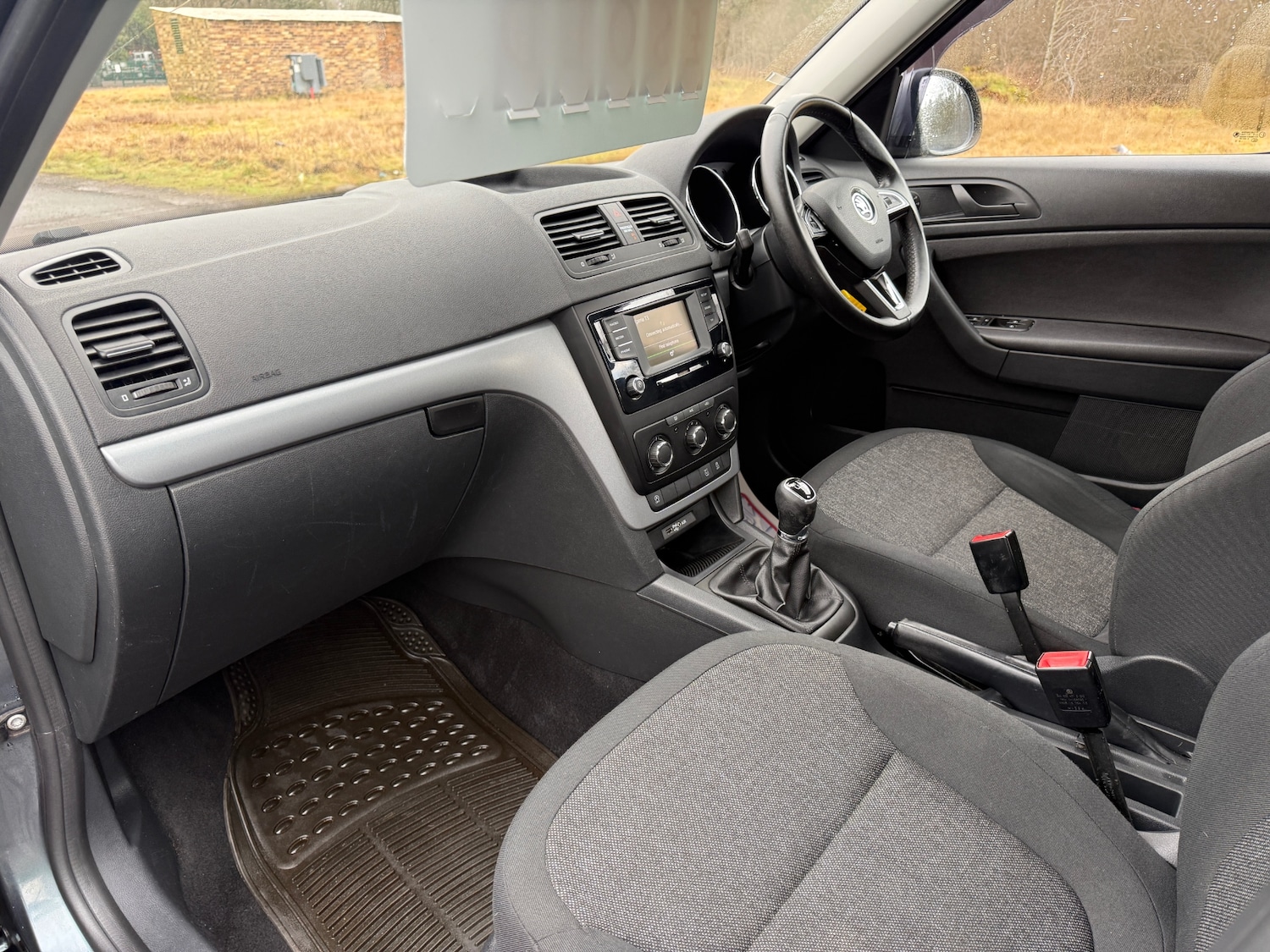 Used Skoda Yeti 2015 for sale - 77398871: Photo 28