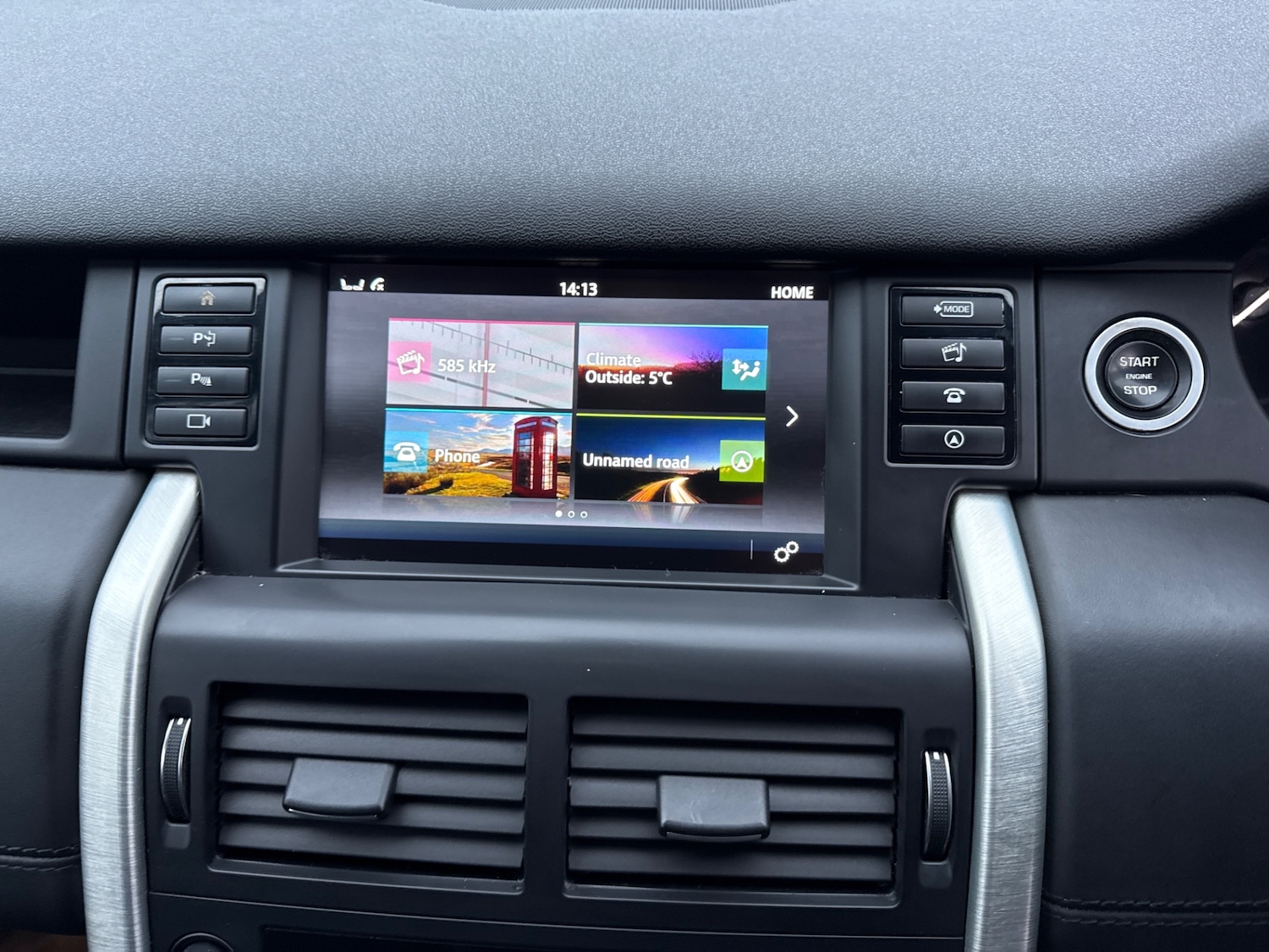 Used Land Rover Discovery Sport 2017 for sale - 77319936: Photo 23