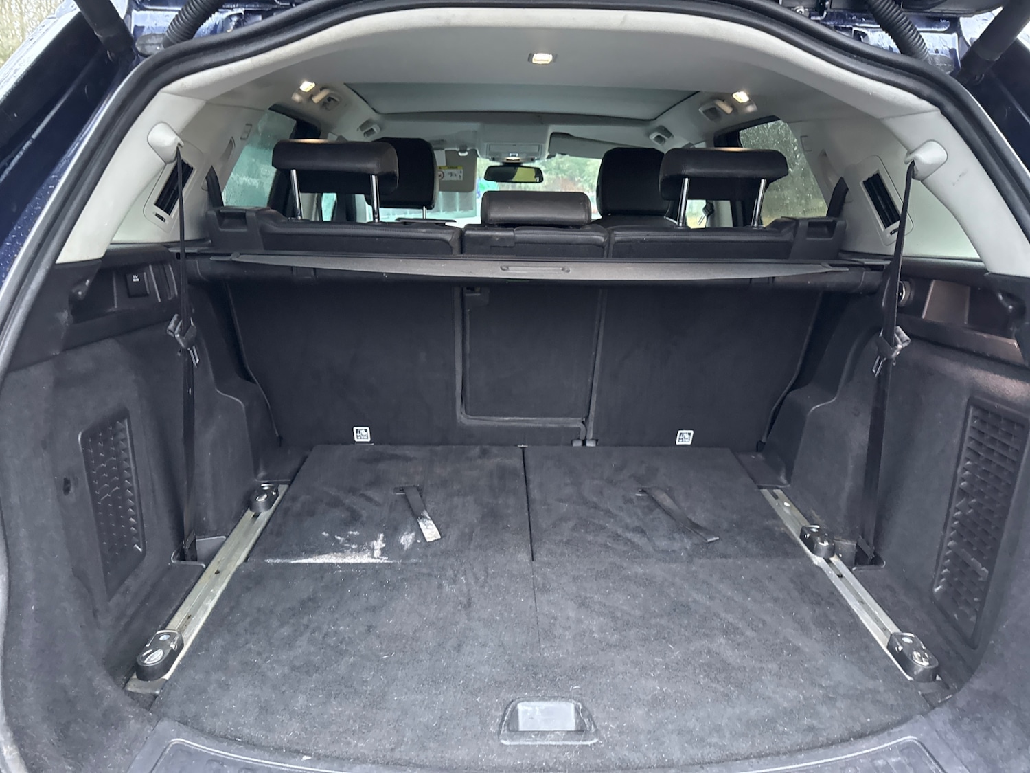 Used Land Rover Discovery Sport 2017 for sale - 77319936: Photo 38