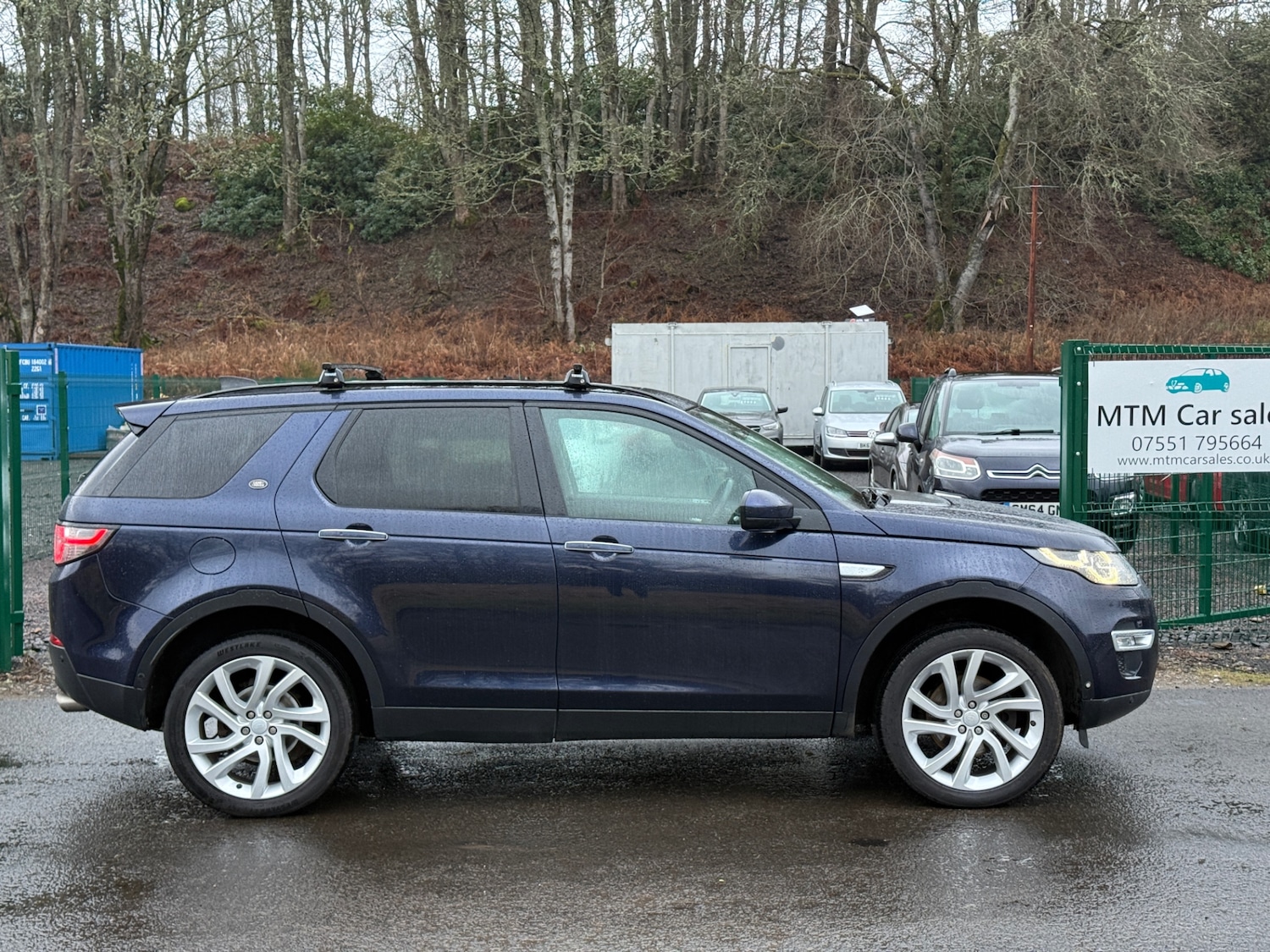 Used Land Rover Discovery Sport 2017 for sale - 77319936: Photo 4