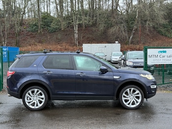 Used Land Rover Discovery Sport 2017 for sale - 77319936: Photo