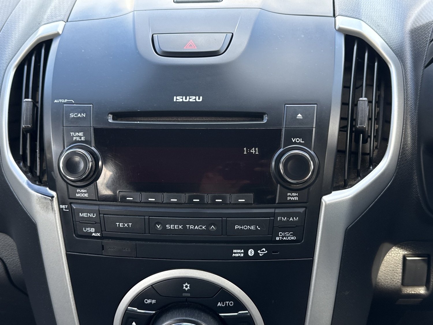 Used Isuzu D-Max 2015 for sale - 78155413: Photo 23