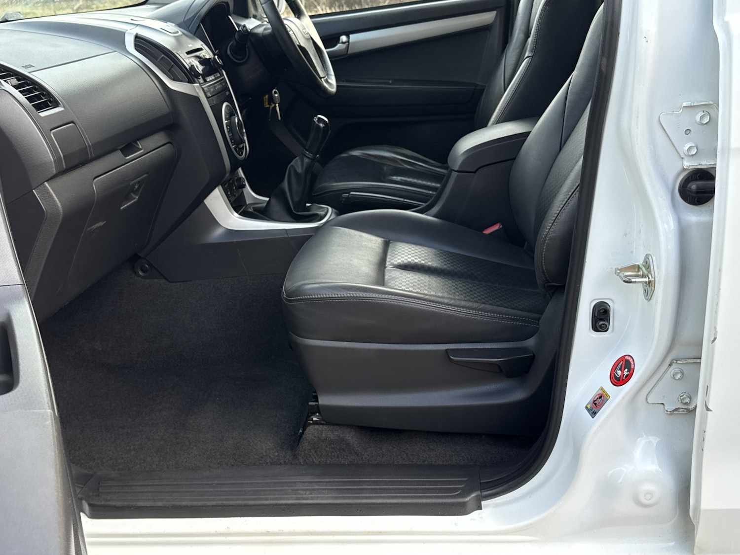 Used Isuzu D-Max 2015 for sale - 78155413: Photo 27