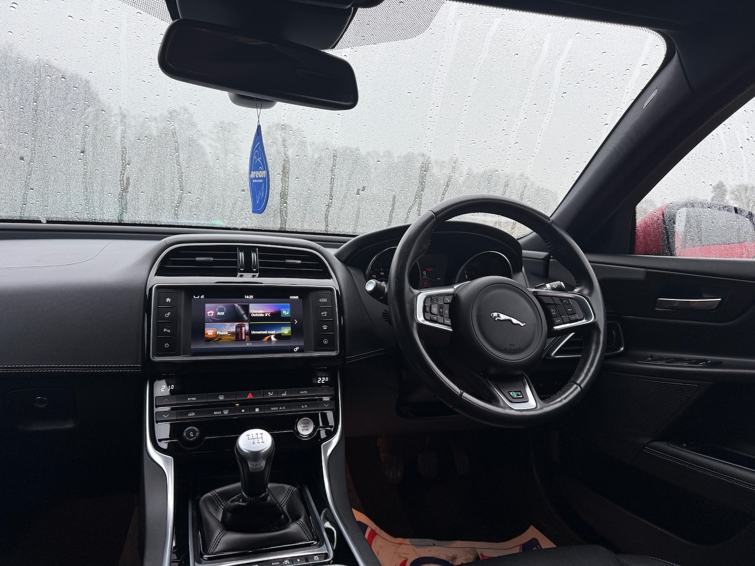 Used Jaguar XE 2017 for sale - 77039198: Photo 17