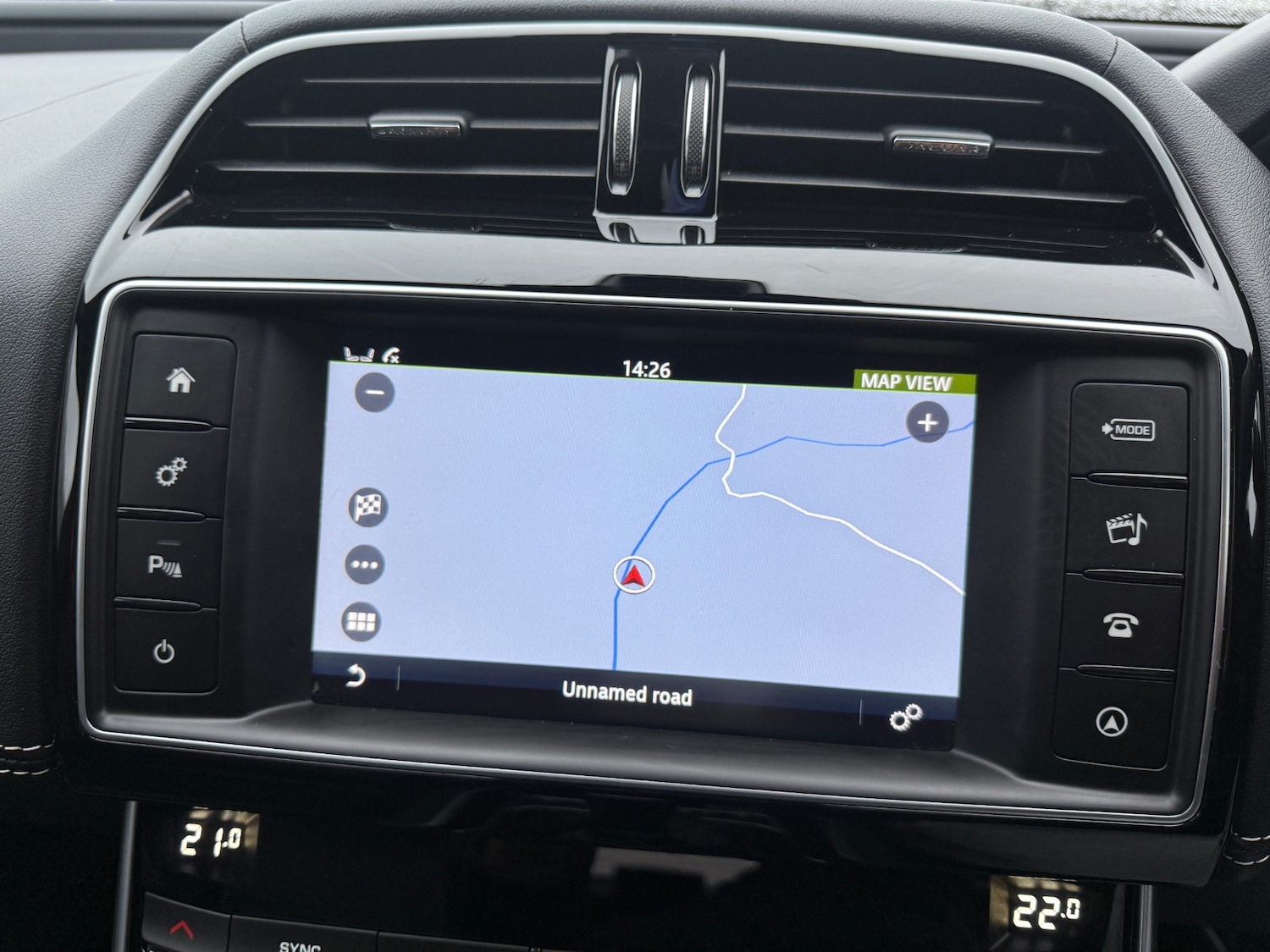 Used Jaguar XE 2017 for sale - 77039198: Photo 24