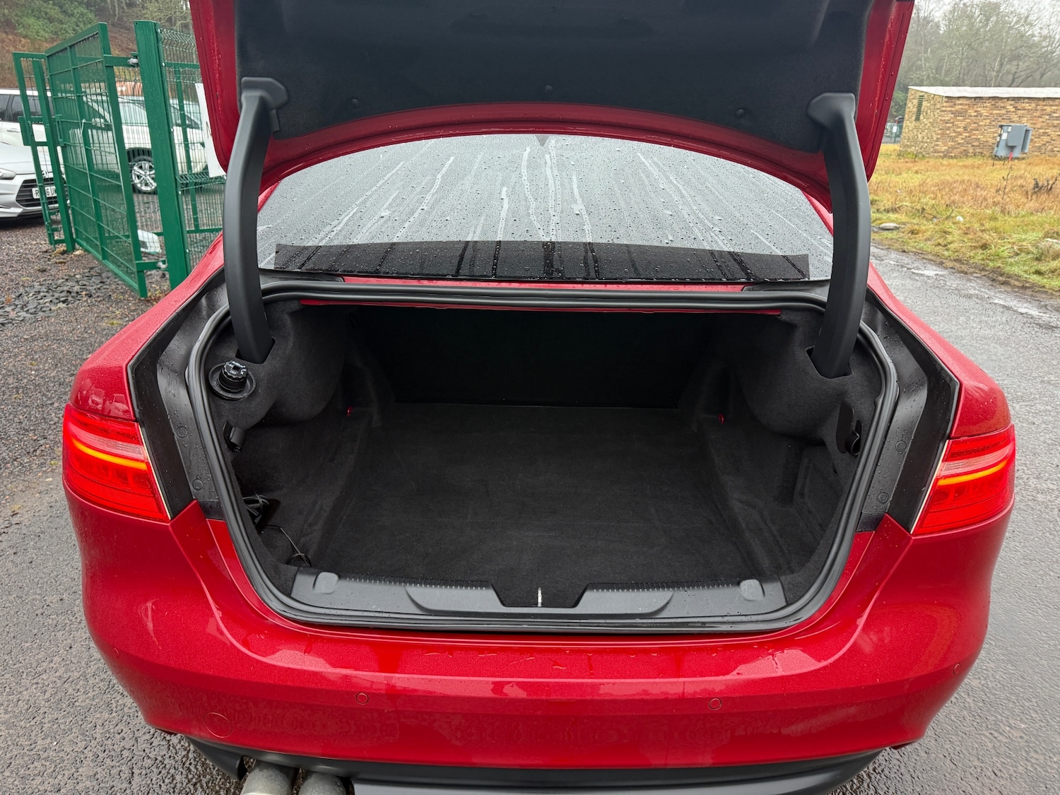 Used Jaguar XE 2017 for sale - 77039198: Photo 38