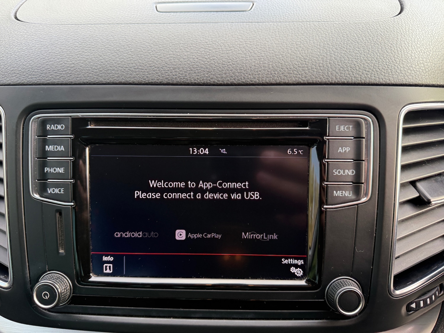 Used Volkswagen Sharan 2017 for sale - 76853587: Photo 21