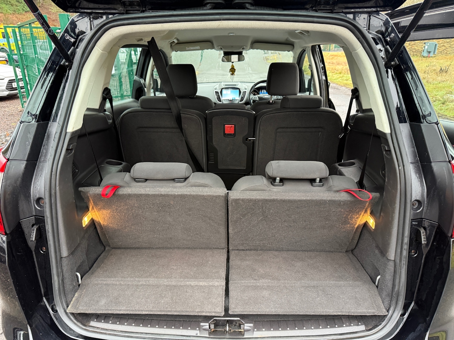 Used Ford Grand C-Max 2018 for sale - 77020671: Photo 36