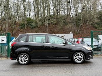 Used Ford Grand C-Max 2018 for sale - 77020671: Photo