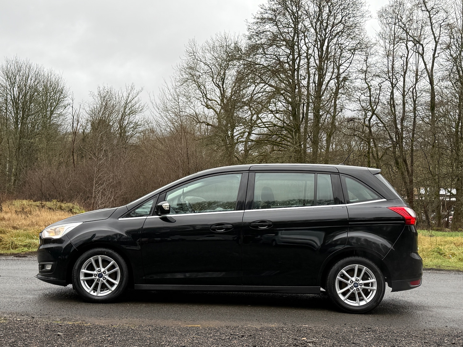 Used Ford Grand C-Max 2018 for sale - 77020671: Photo 9